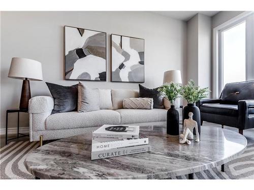 119 Langridge Way, Cambridge, ON - Indoor Photo Showing Living Room