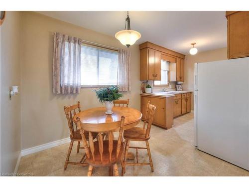 74 First Street W, Elmira, ON - Indoor Photo Showing Dining Room