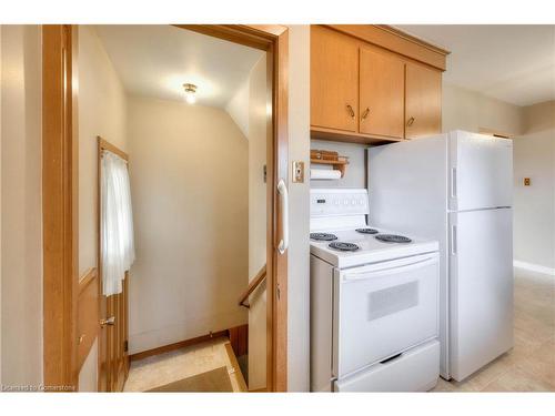 74 First Street W, Elmira, ON - Indoor Photo Showing Kitchen