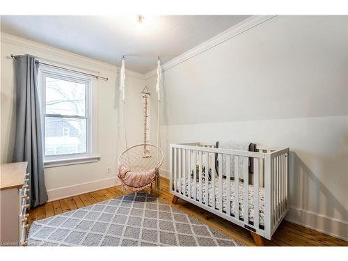 319 Douro Street, Stratford, ON - Indoor Photo Showing Bedroom