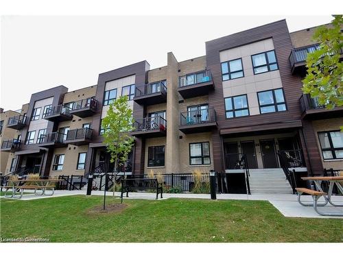 D1-10 Palace Street, Kitchener, ON - Outdoor With Facade