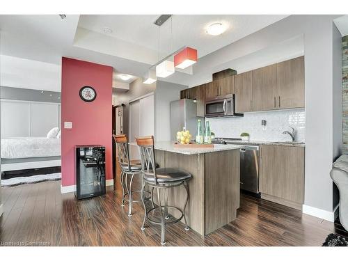 803-150 Water Street N, Cambridge, ON - Indoor Photo Showing Kitchen With Upgraded Kitchen