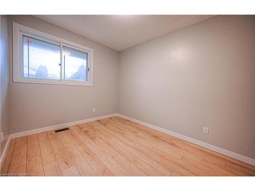 18 Bosworth Crescent, Kitchener, ON - Indoor Photo Showing Other Room