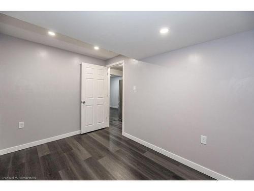 30-11 Grand River Boulevard, Kitchener, ON - Indoor Photo Showing Other Room