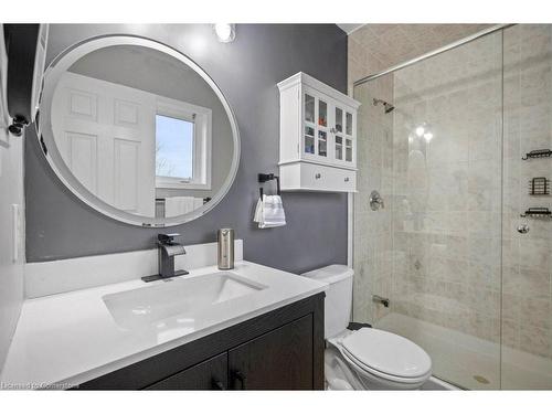 103 Norwich Road, Breslau, ON - Indoor Photo Showing Bathroom