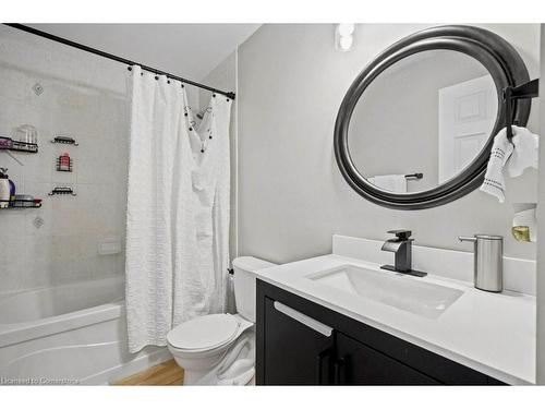 103 Norwich Road, Breslau, ON - Indoor Photo Showing Bathroom