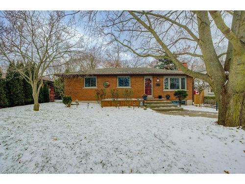 47 Renwick Avenue, Cambridge, ON - Outdoor