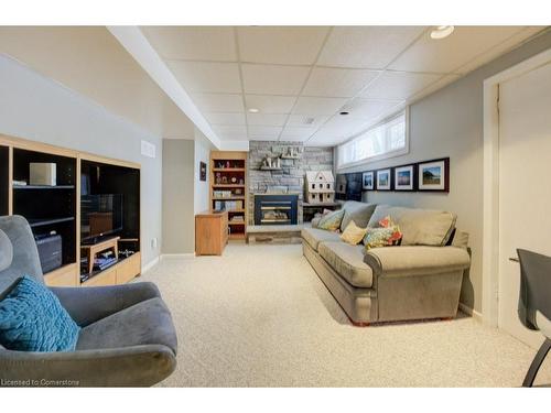 47 Renwick Avenue, Cambridge, ON - Indoor With Fireplace