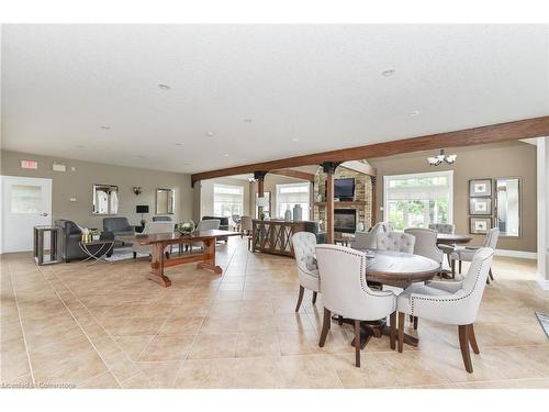 5A-350 Doon Valley Drive, Kitchener, ON - Indoor Photo Showing Dining Room