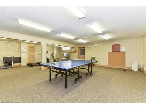 5A-350 Doon Valley Drive, Kitchener, ON - Indoor Photo Showing Other Room