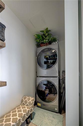 2006-50 Grand Avenue S Avenue, Cambridge, ON - Indoor Photo Showing Laundry Room