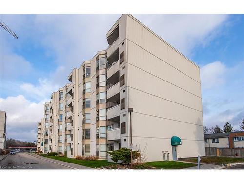 294-3267 King Street E, Kitchener, ON - Outdoor With Facade