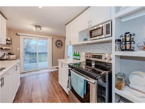 86 Brembel Street, Kitchener, ON - Indoor Photo Showing Kitchen