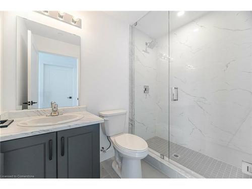 1105-460 Dundas Street E, Waterdown, ON - Indoor Photo Showing Bathroom