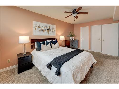 503-375 King Street N, Waterloo, ON - Indoor Photo Showing Bedroom