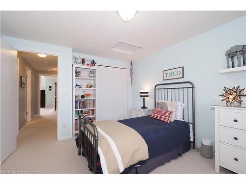 34 Swartz Street, Kitchener, ON - Indoor Photo Showing Bedroom