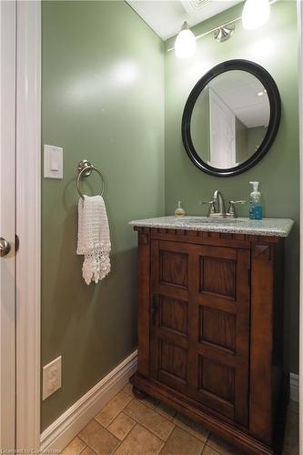 34 Swartz Street, Kitchener, ON - Indoor Photo Showing Bathroom