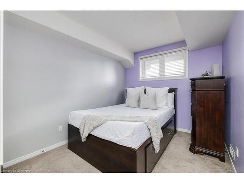 G-1674 Fischer Hallman Road, Kitchener, ON - Indoor Photo Showing Bedroom