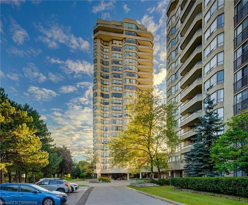 1807-6 Willow Street, Waterloo, ON - Outdoor With Balcony With Facade