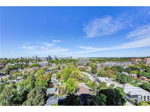 1807-6 Willow Street, Waterloo, ON - Outdoor With View