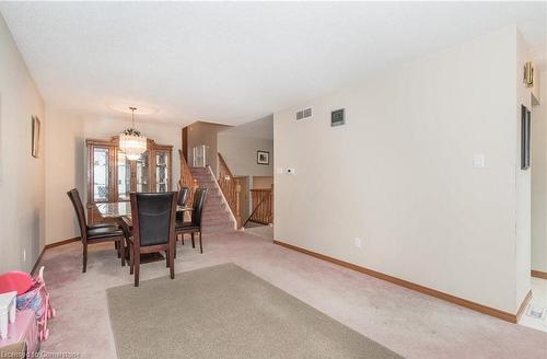 B-635 Pinerow Crescent, Waterloo, ON - Indoor