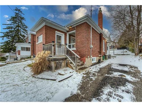 19 Paisley Heights, Cambridge, ON - Outdoor