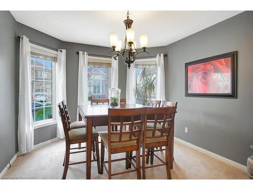 79 Glazebrook Crescent, Cambridge, ON - Indoor Photo Showing Dining Room