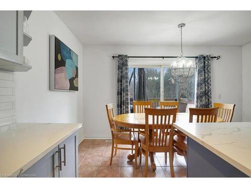 79 Glazebrook Crescent, Cambridge, ON - Indoor Photo Showing Dining Room