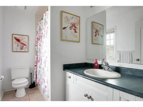 79 Glazebrook Crescent, Cambridge, ON - Indoor Photo Showing Bathroom