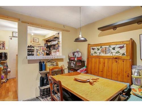 79 Glazebrook Crescent, Cambridge, ON - Indoor Photo Showing Dining Room