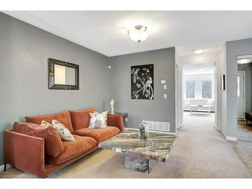 79 Glazebrook Crescent, Cambridge, ON - Indoor Photo Showing Living Room