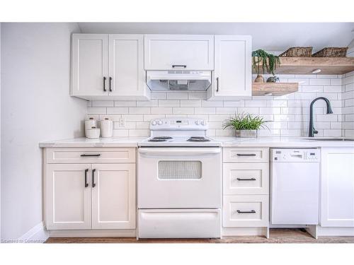 291 Mill Street, Kitchener, ON - Indoor Photo Showing Kitchen