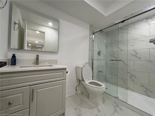 2-340 Watervale Crescent, Kitchener, ON - Indoor Photo Showing Bathroom