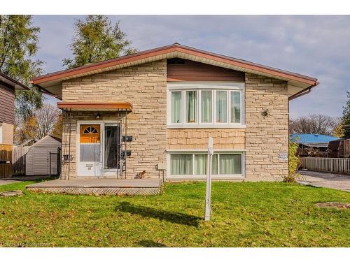 72 Obermeyer Drive, Kitchener, ON - Outdoor