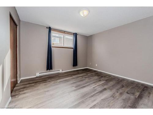 72 Obermeyer Drive, Kitchener, ON - Indoor Photo Showing Other Room