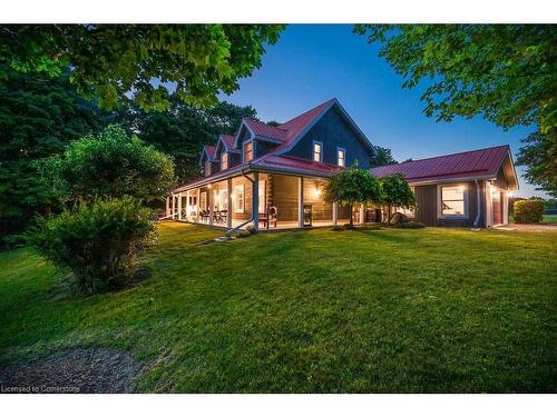 3855 Hessen Strasse, Wellesley, ON - Outdoor