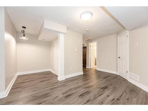 358 New Forest Court, Waterloo, ON - Indoor Photo Showing Other Room