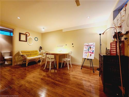 405 White Birch Avenue, Waterloo, ON - Indoor Photo Showing Dining Room