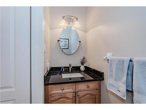 425 Pastern Trail, Waterloo, ON - Indoor Photo Showing Bathroom