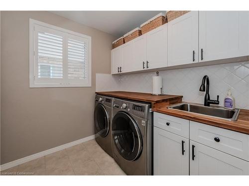 425 Pastern Trail, Waterloo, ON - Indoor Photo Showing Laundry Room