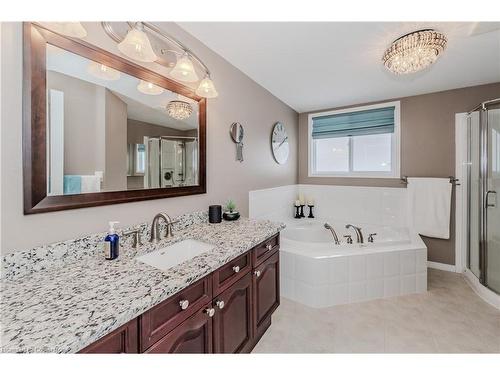 425 Pastern Trail, Waterloo, ON - Indoor Photo Showing Bathroom