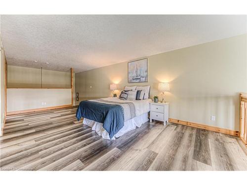 207-3 Father David Bauer Drive, Waterloo, ON - Indoor Photo Showing Bedroom