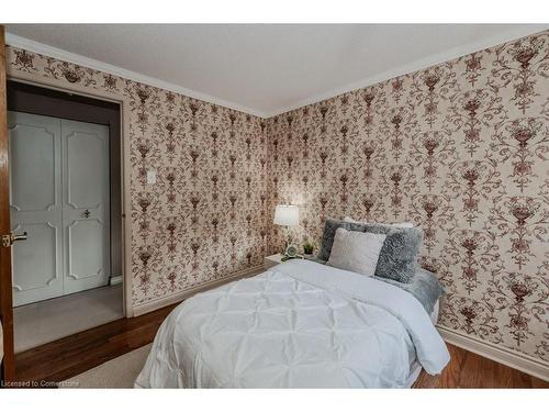 46 Appalachian Crescent, Kitchener, ON - Indoor Photo Showing Bedroom