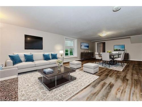 46 Appalachian Crescent, Kitchener, ON - Indoor Photo Showing Living Room