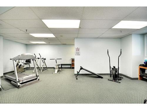 301-237 King Street W, Cambridge, ON - Indoor Photo Showing Gym Room