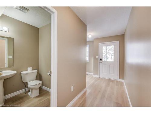 551 Woolgrass Avenue, Waterloo, ON - Indoor Photo Showing Bathroom