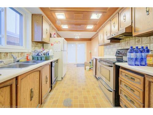 13 Manorcrest Street, Brampton, ON - Indoor Photo Showing Kitchen With Double Sink