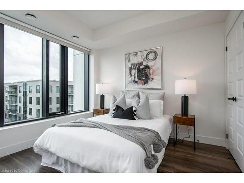 609-103 Roger Street, Waterloo, ON - Indoor Photo Showing Bedroom