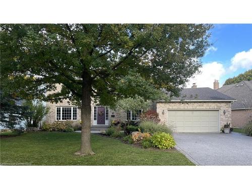 586 Guildwood Place, Waterloo, ON - Outdoor