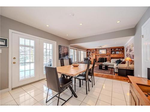 586 Guildwood Place, Waterloo, ON - Indoor Photo Showing Dining Room